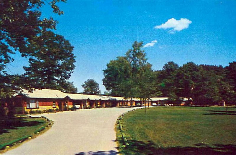 Oak Grove Motel - Oak Grove Motel Postcard